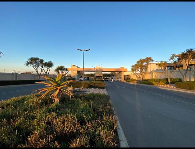 LAND FOR SALE IN WOODHILL ESTATE